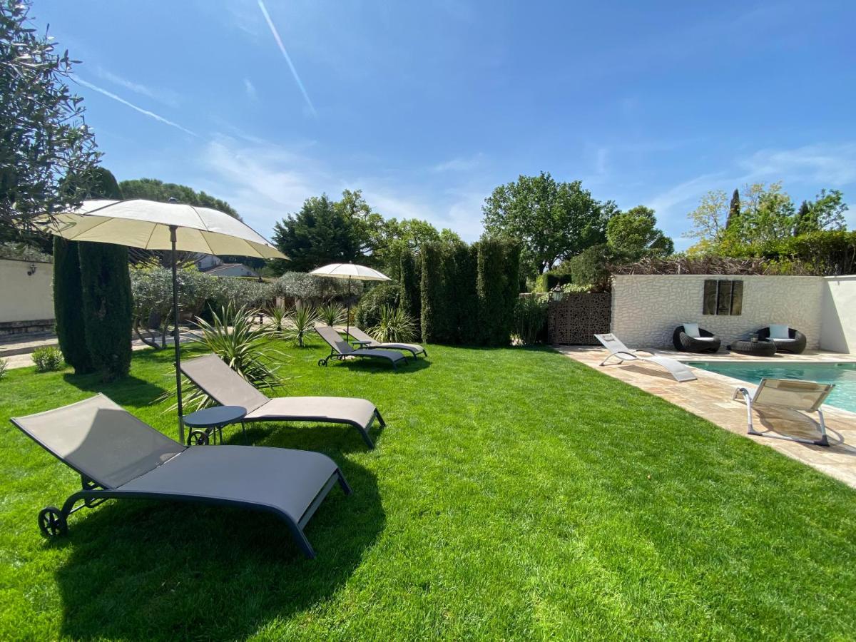 Mas Beau Soleil&Spa Gîtes de Charme avec Jacuzzi Privé Saint-Rémy-de-Provence Esterno foto