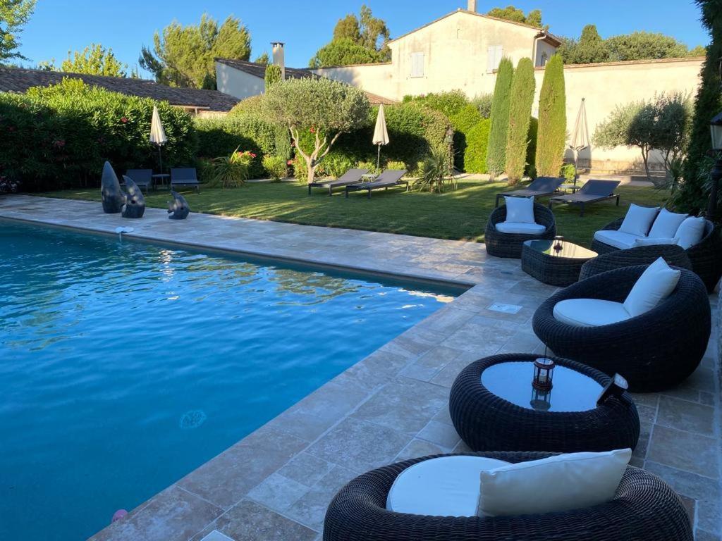 Mas Beau Soleil&Spa Gîtes de Charme avec Jacuzzi Privé Saint-Rémy-de-Provence Esterno foto