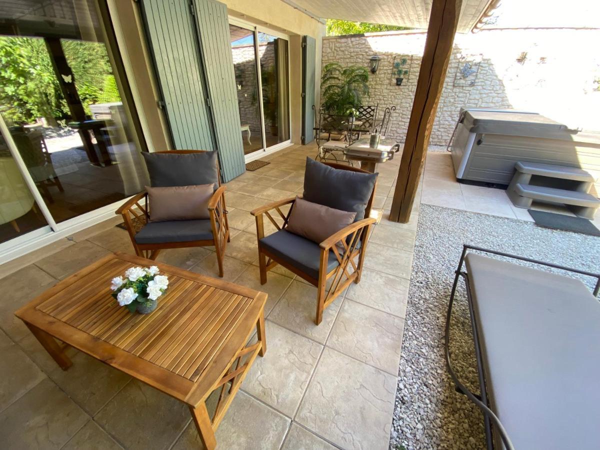 Mas Beau Soleil&Spa Gîtes de Charme avec Jacuzzi Privé Saint-Rémy-de-Provence Esterno foto